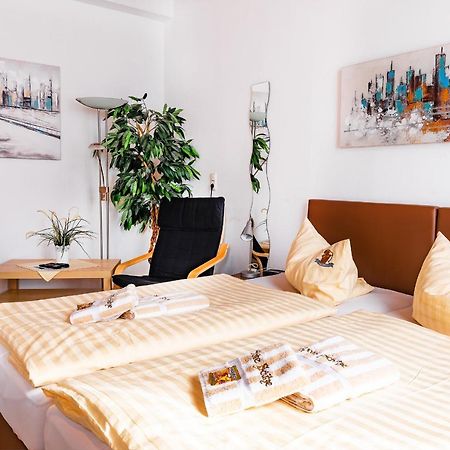 Hotel Schuetze Superior Hürth Dış mekan fotoğraf