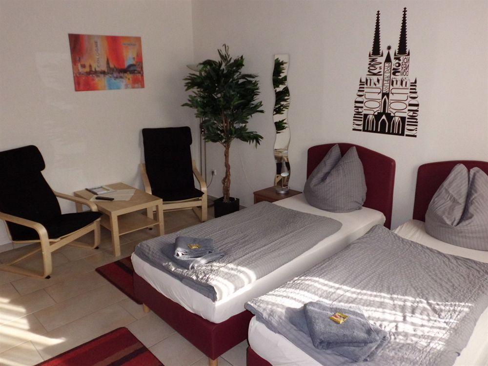 Hotel Schuetze Superior Hürth Dış mekan fotoğraf