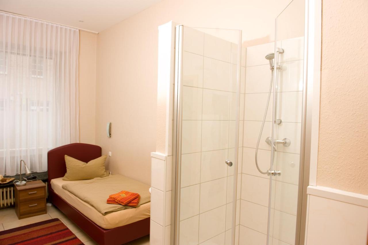 Hotel Schuetze Superior Hürth Dış mekan fotoğraf